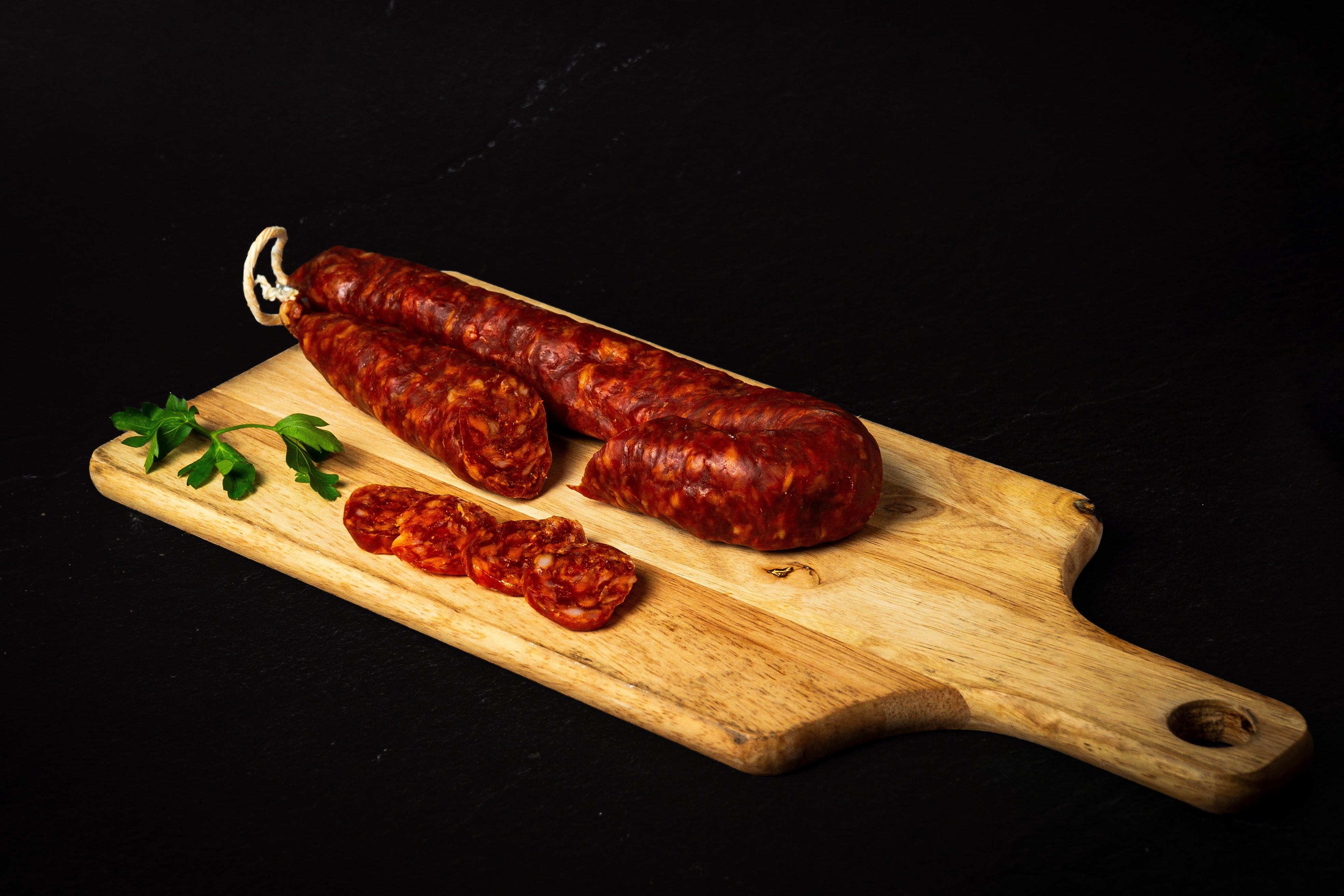Chorizo curado listo para comer.